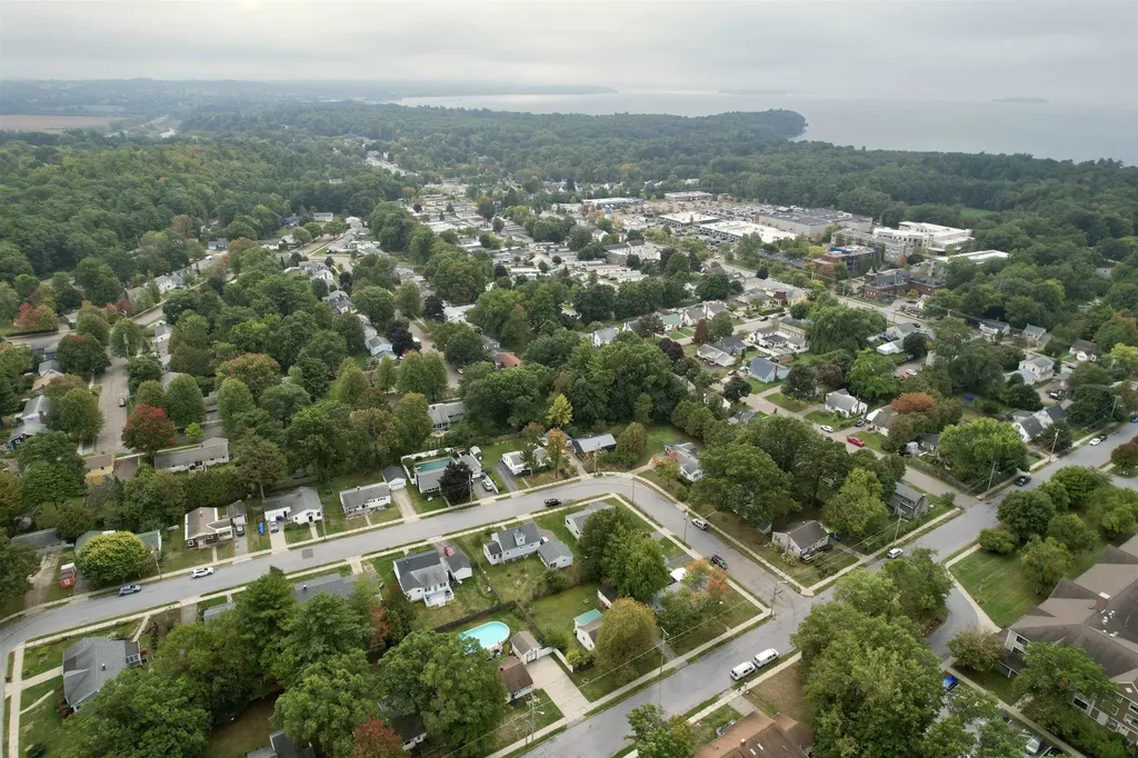 40 Arlington Court Burlington VT 05408