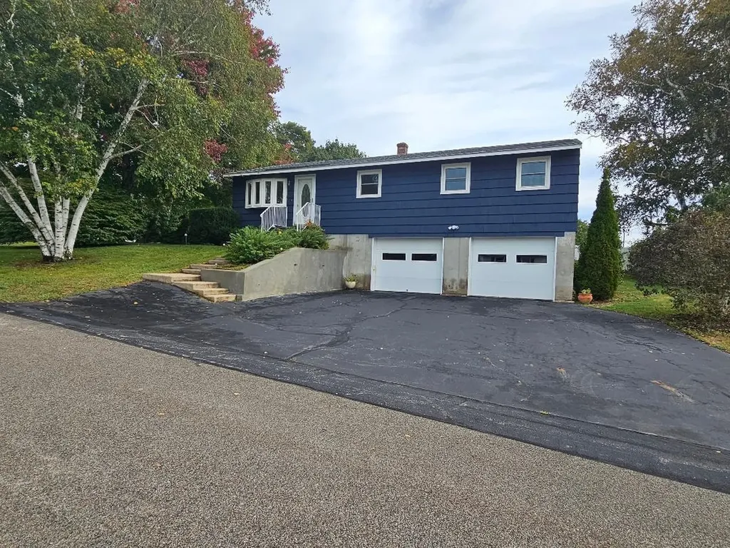 34 Meadow Lane Greenland NH 03840