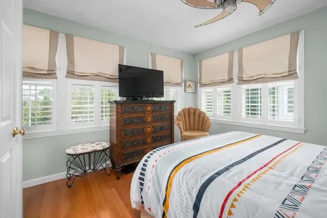 1413 Post Road Wells ME 04090-4517