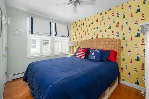 1413 Post Road Wells ME 04090-4517