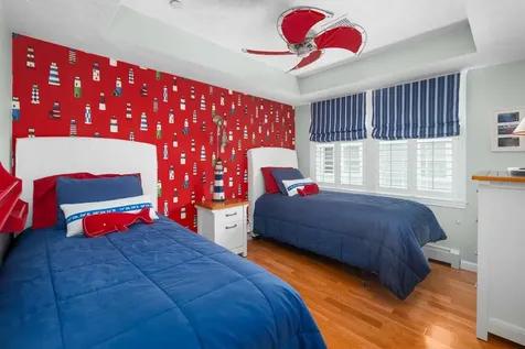 1413 Post Road Wells ME 04090-4517