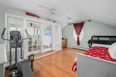 1413 Post Road Wells ME 04090-4517