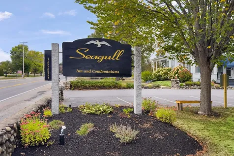 1413 Post Road Wells ME 04090-4517