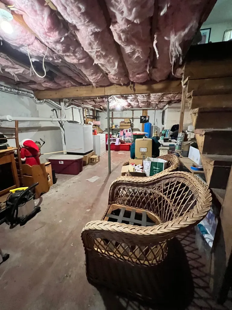 567 Nh Route 137 Harrisville NH 03450-5015