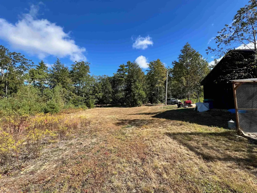 567 Nh Route 137 Harrisville NH 03450-5015