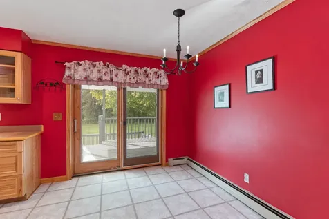 10 Kim Lane Milton VT 05468