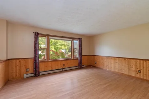 10 Kim Lane Milton VT 05468