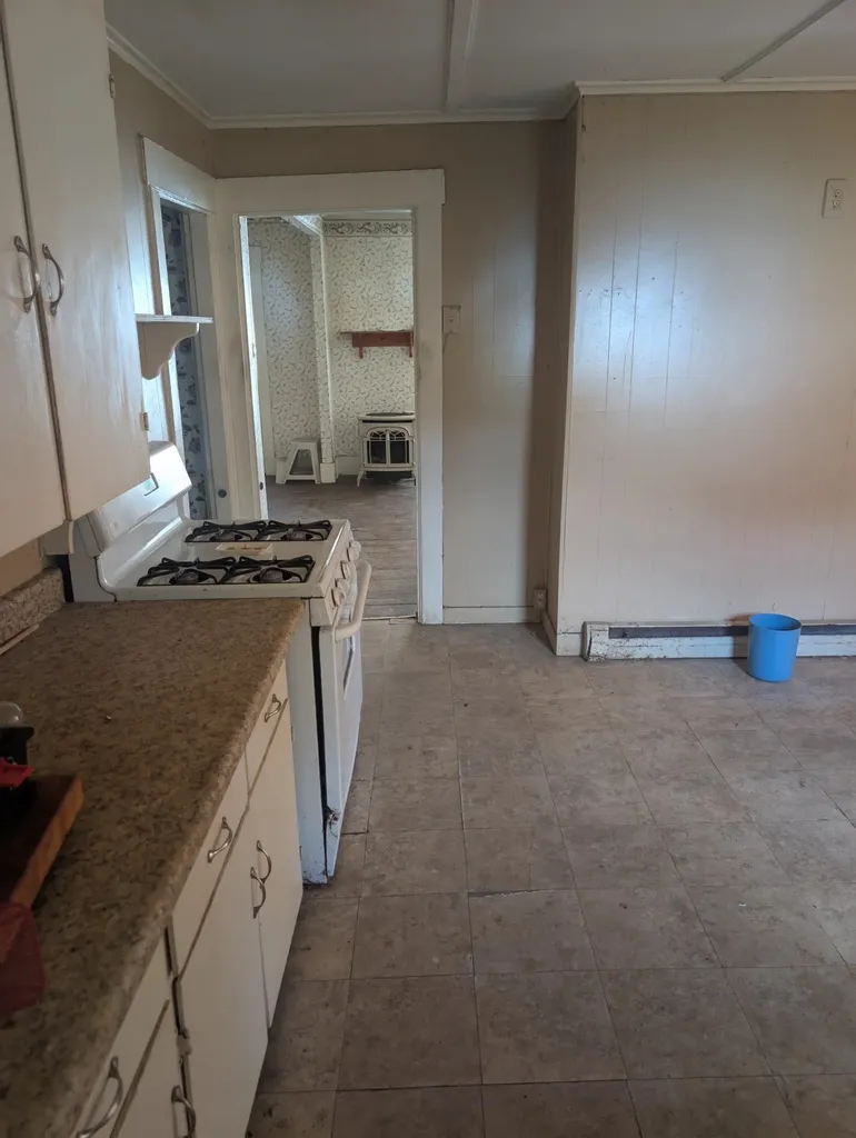 27 Highland Street Rochester NH 03868