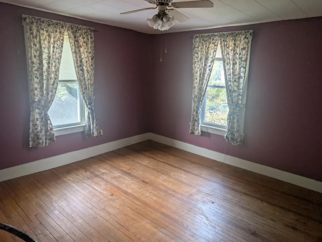 27 Highland Street Rochester NH 03868