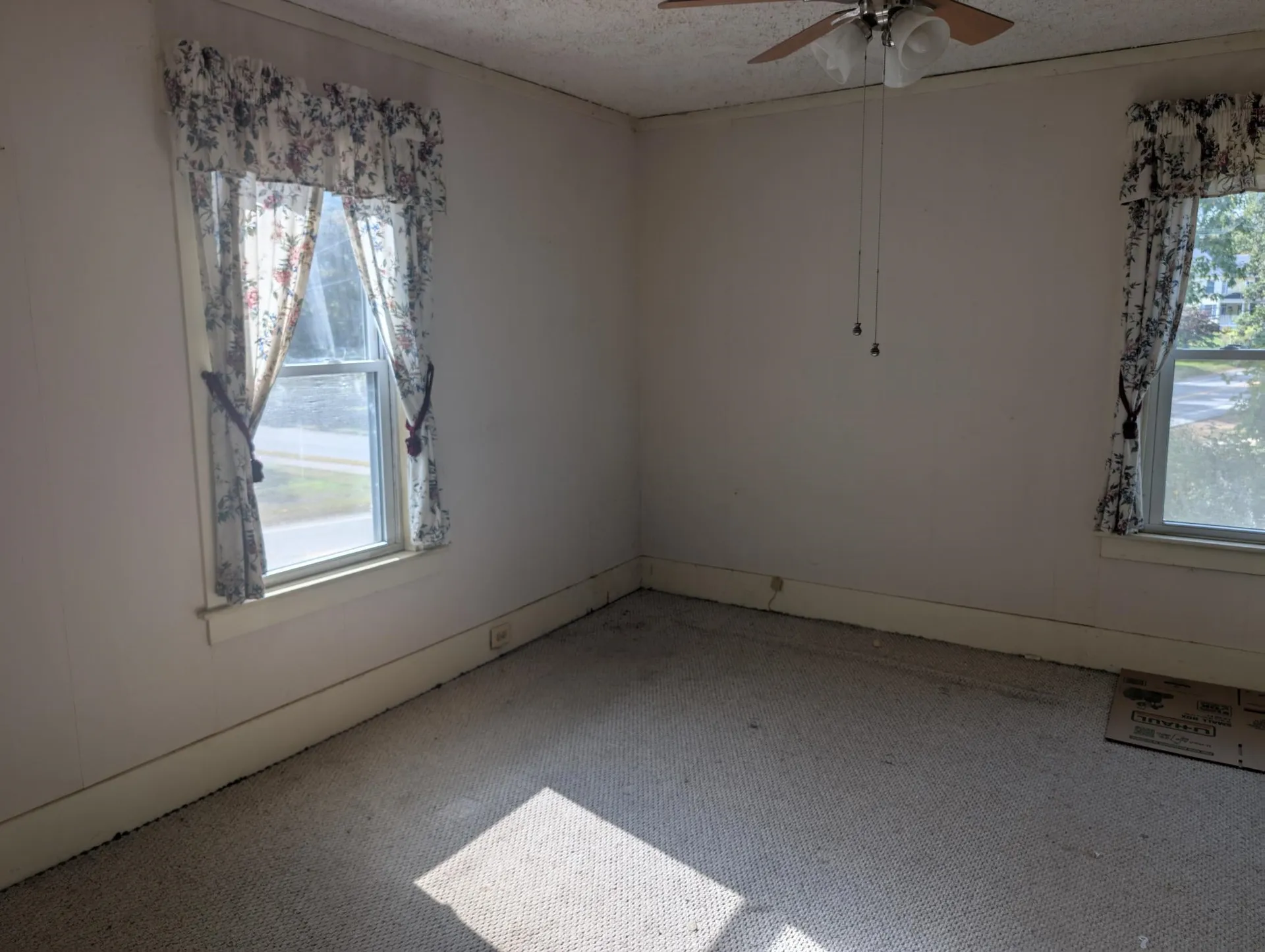 27 Highland Street Rochester NH 03868