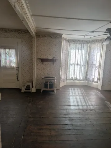 27 Highland Street Rochester NH 03868