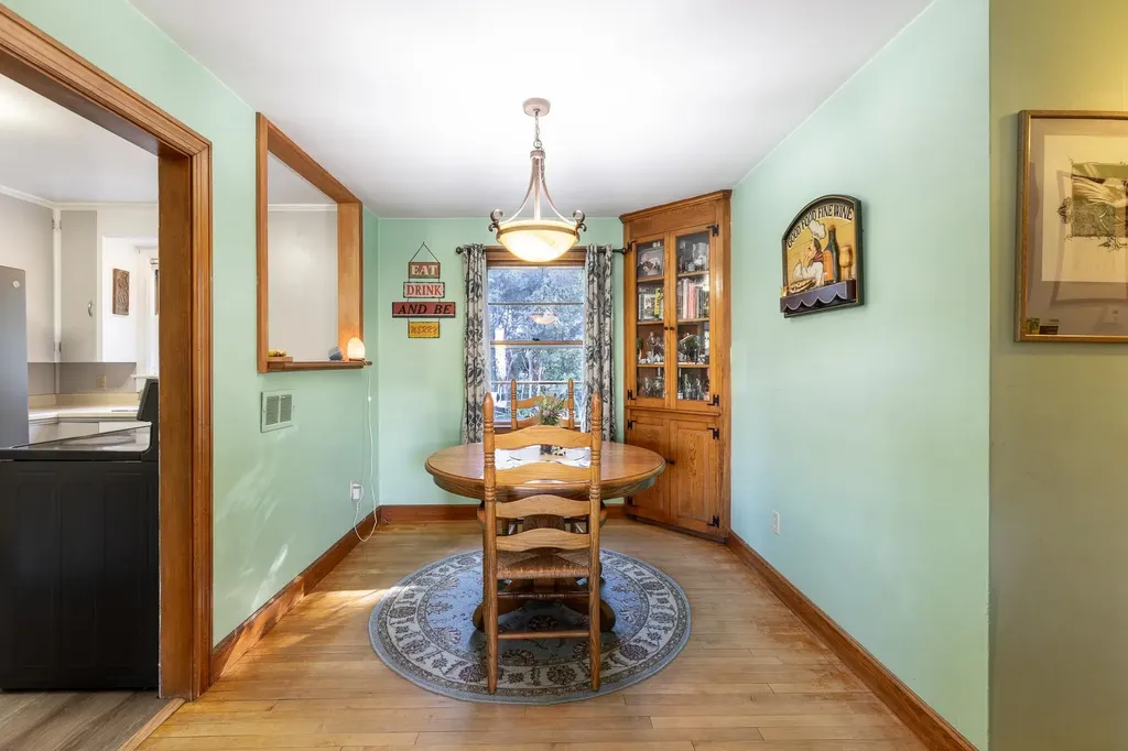 260 Highland Avenue Hartford VT 05001