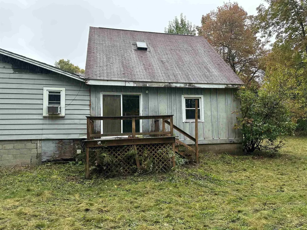 11 Saint Jean Street Jaffrey NH 03452