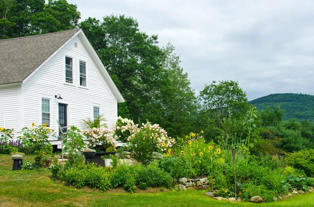 87 Porter Road Bath NH 03740