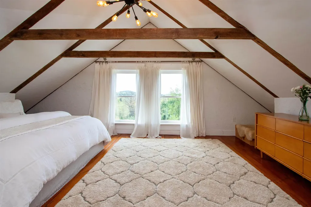 87 Porter Road Bath NH 03740