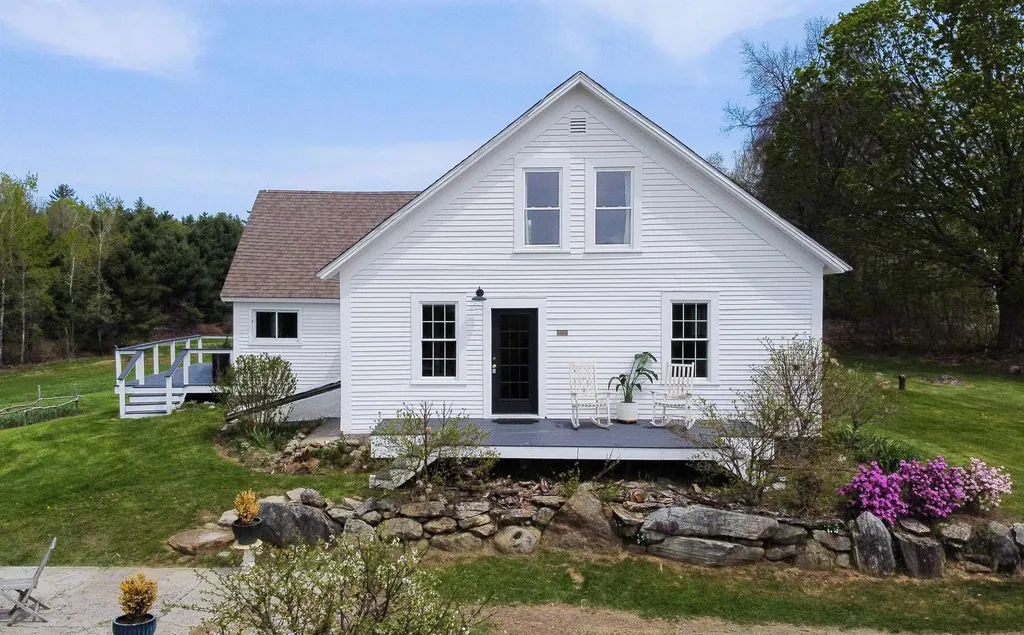 87 Porter Road Bath NH 03740