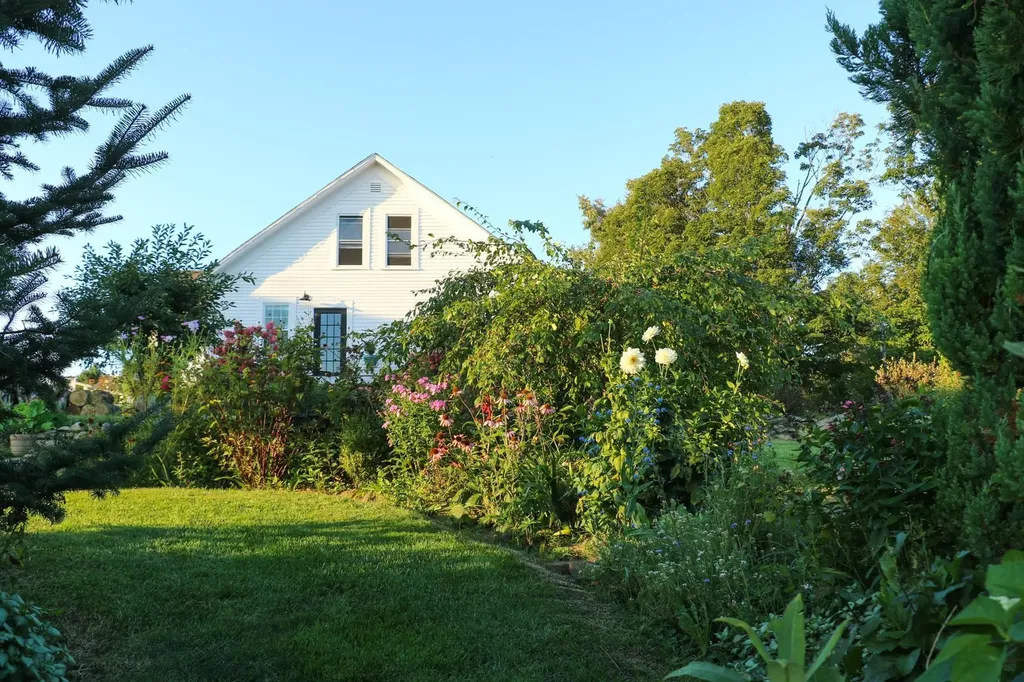 87 Porter Road Bath NH 03740