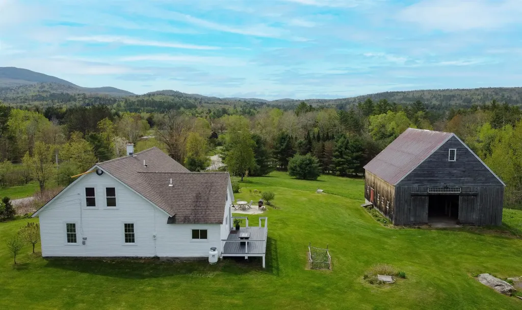 87 Porter Road Bath NH 03740