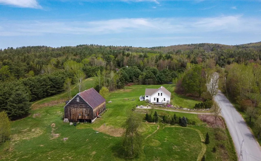 87 Porter Road Bath NH 03740