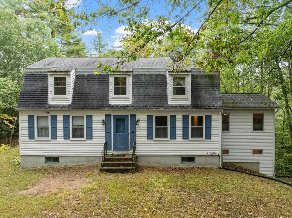 6 Whispering Pines Lane Northwood NH 03261