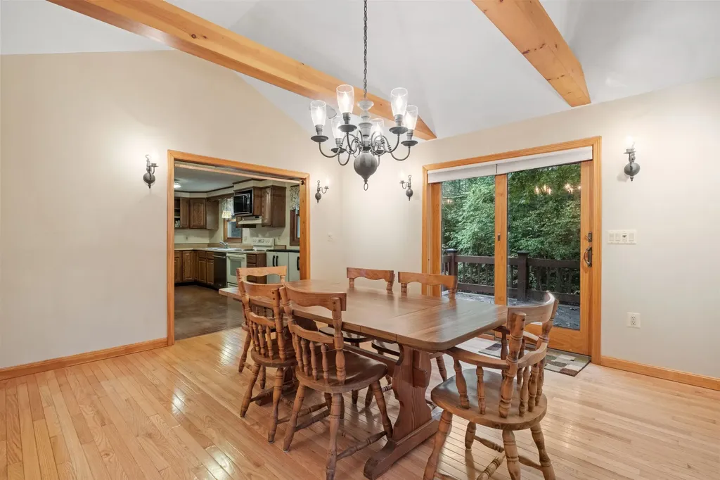 6 Whispering Pines Lane Northwood NH 03261