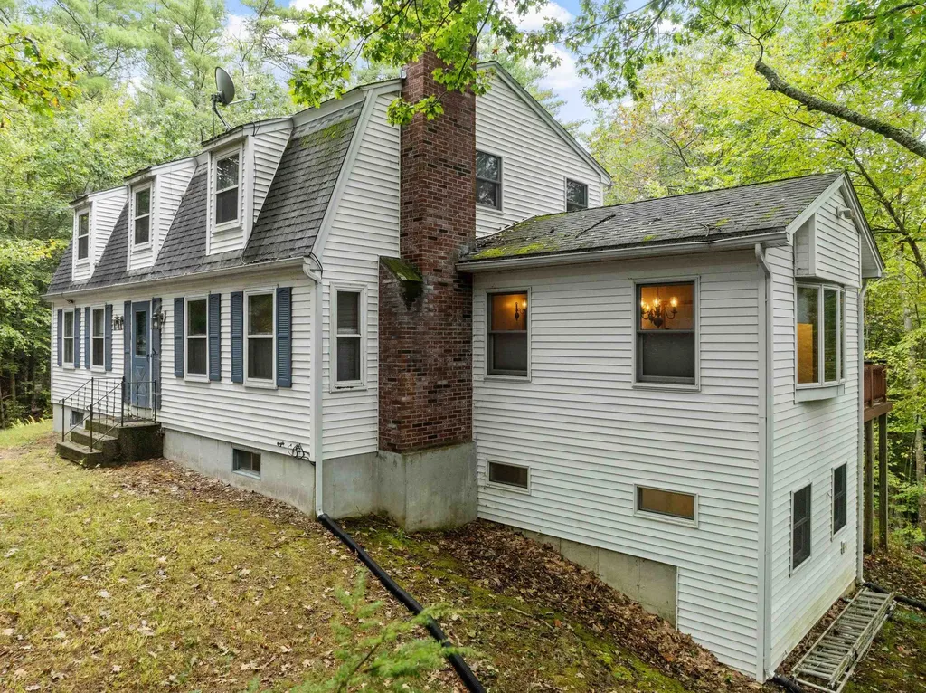 6 Whispering Pines Lane Northwood NH 03261