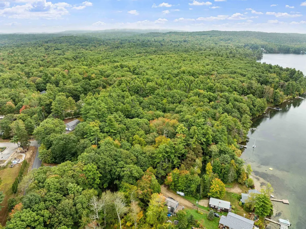 6 Whispering Pines Lane Northwood NH 03261