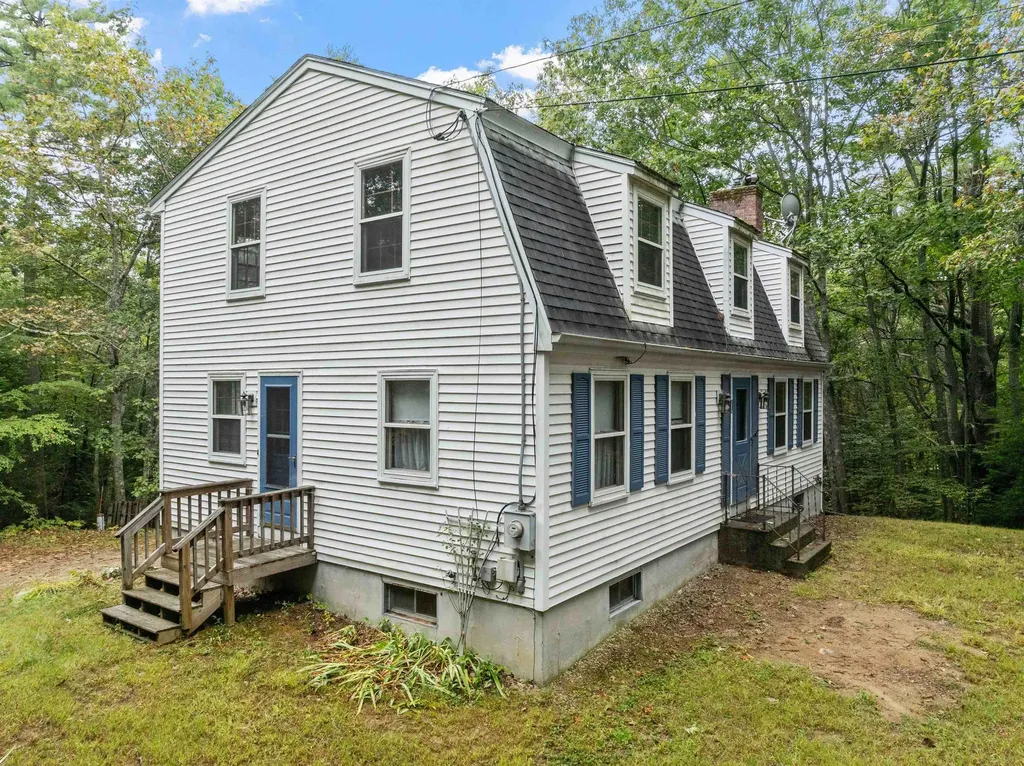 6 Whispering Pines Lane Northwood NH 03261