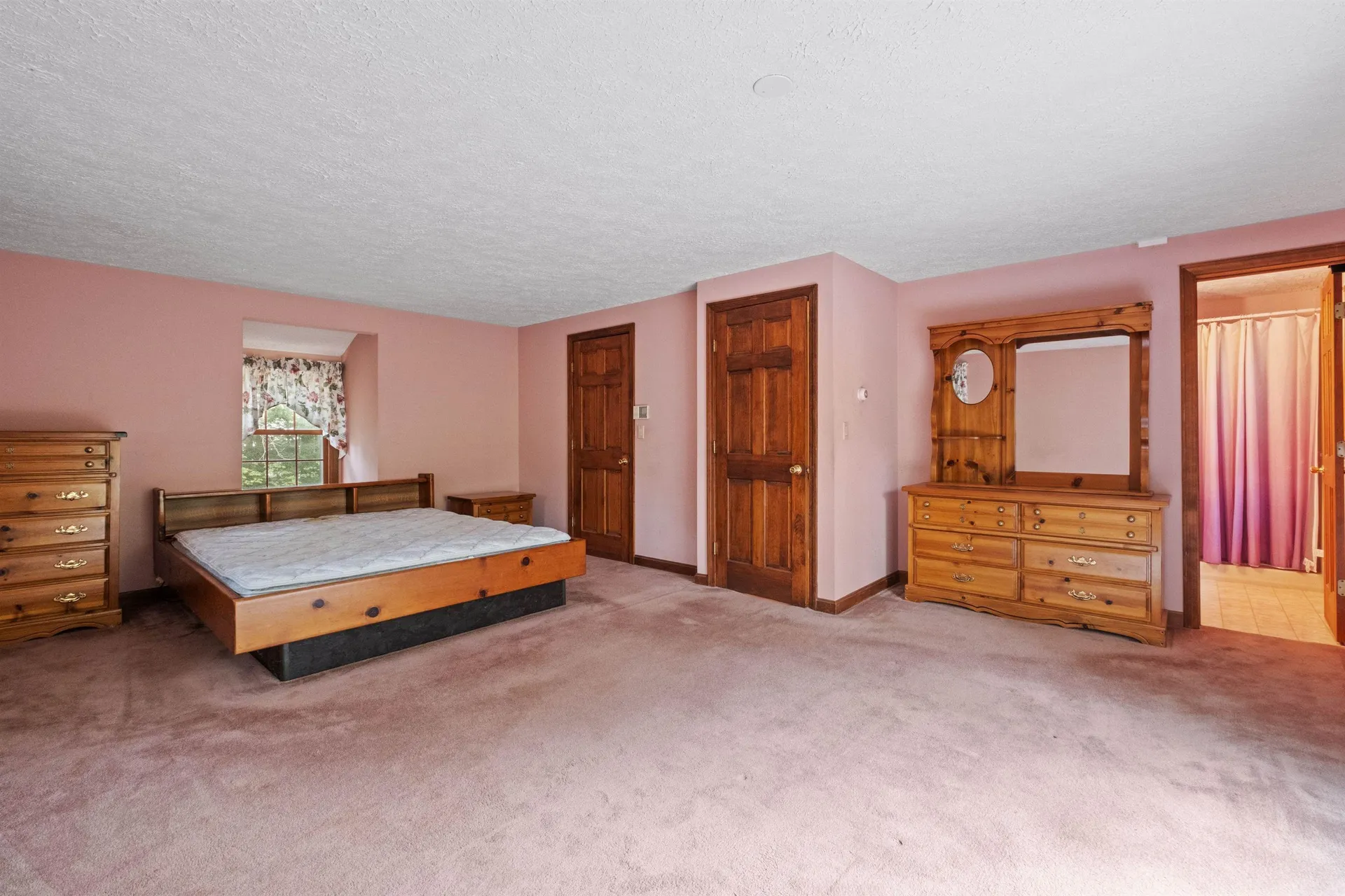 6 Whispering Pines Lane Northwood NH 03261