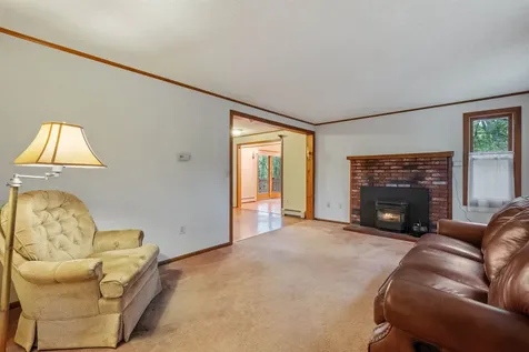 6 Whispering Pines Lane Northwood NH 03261