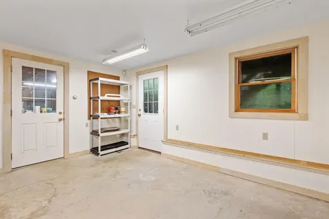 6 Whispering Pines Lane Northwood NH 03261