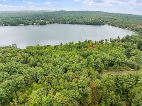 6 Whispering Pines Lane Northwood NH 03261