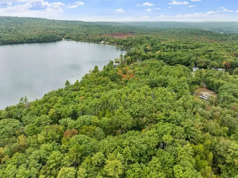 6 Whispering Pines Lane Northwood NH 03261