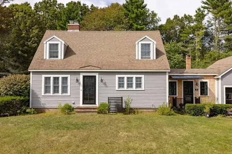 49 South Road North Hampton NH 03862