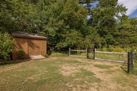 49 South Road North Hampton NH 03862