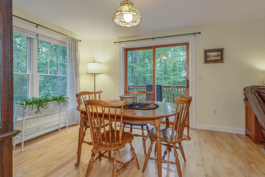 834 Borough Road Pembroke NH 03275