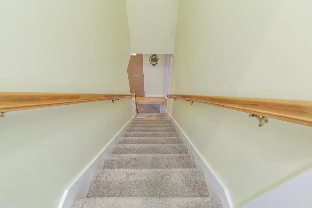 834 Borough Road Pembroke NH 03275