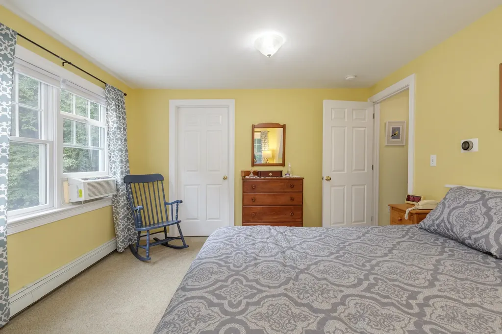 834 Borough Road Pembroke NH 03275