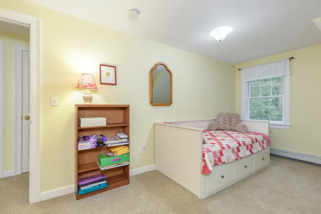 834 Borough Road Pembroke NH 03275