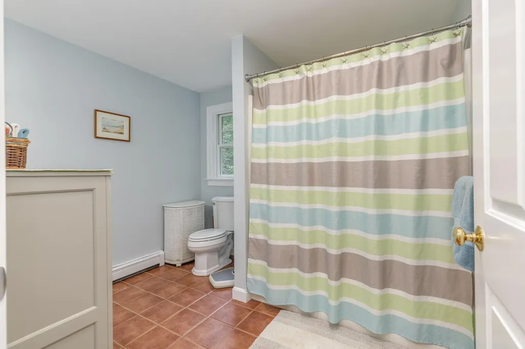 834 Borough Road Pembroke NH 03275