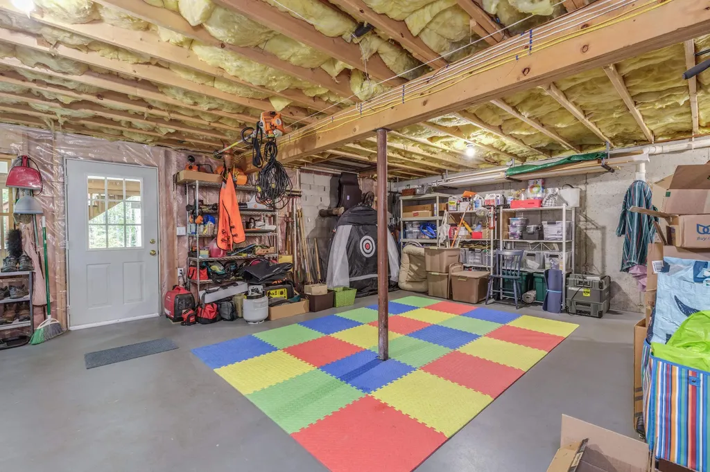 834 Borough Road Pembroke NH 03275