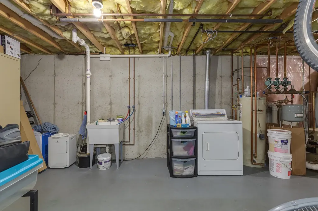 834 Borough Road Pembroke NH 03275