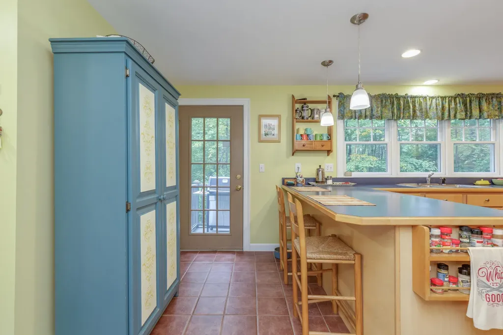 834 Borough Road Pembroke NH 03275