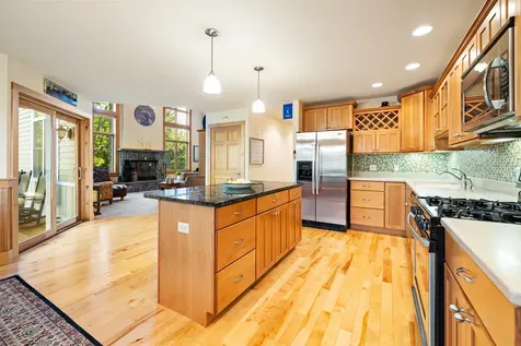 33 Fore Seasons Drive Wilmington VT 05363