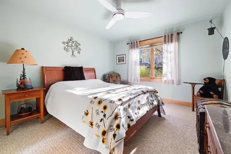 33 Fore Seasons Drive Wilmington VT 05363