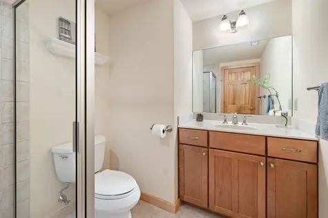 33 Fore Seasons Drive Wilmington VT 05363