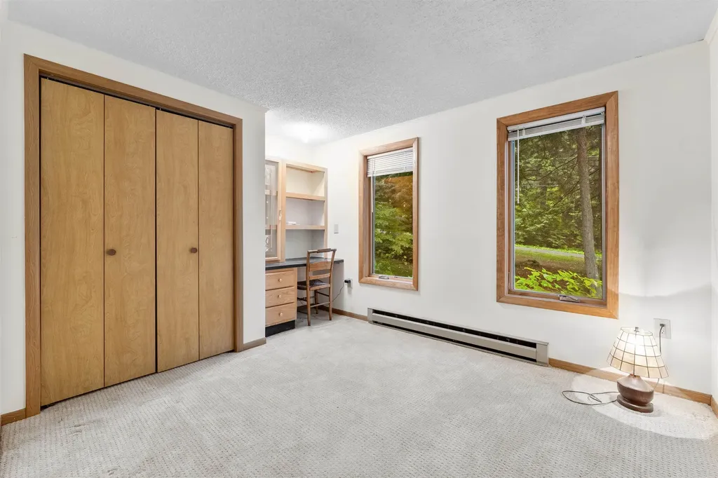 123 Oak Hill Road Wardsboro VT 05360