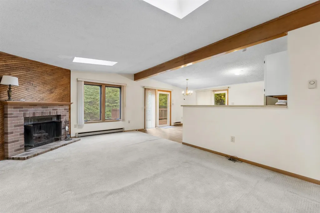 123 Oak Hill Road Wardsboro VT 05360