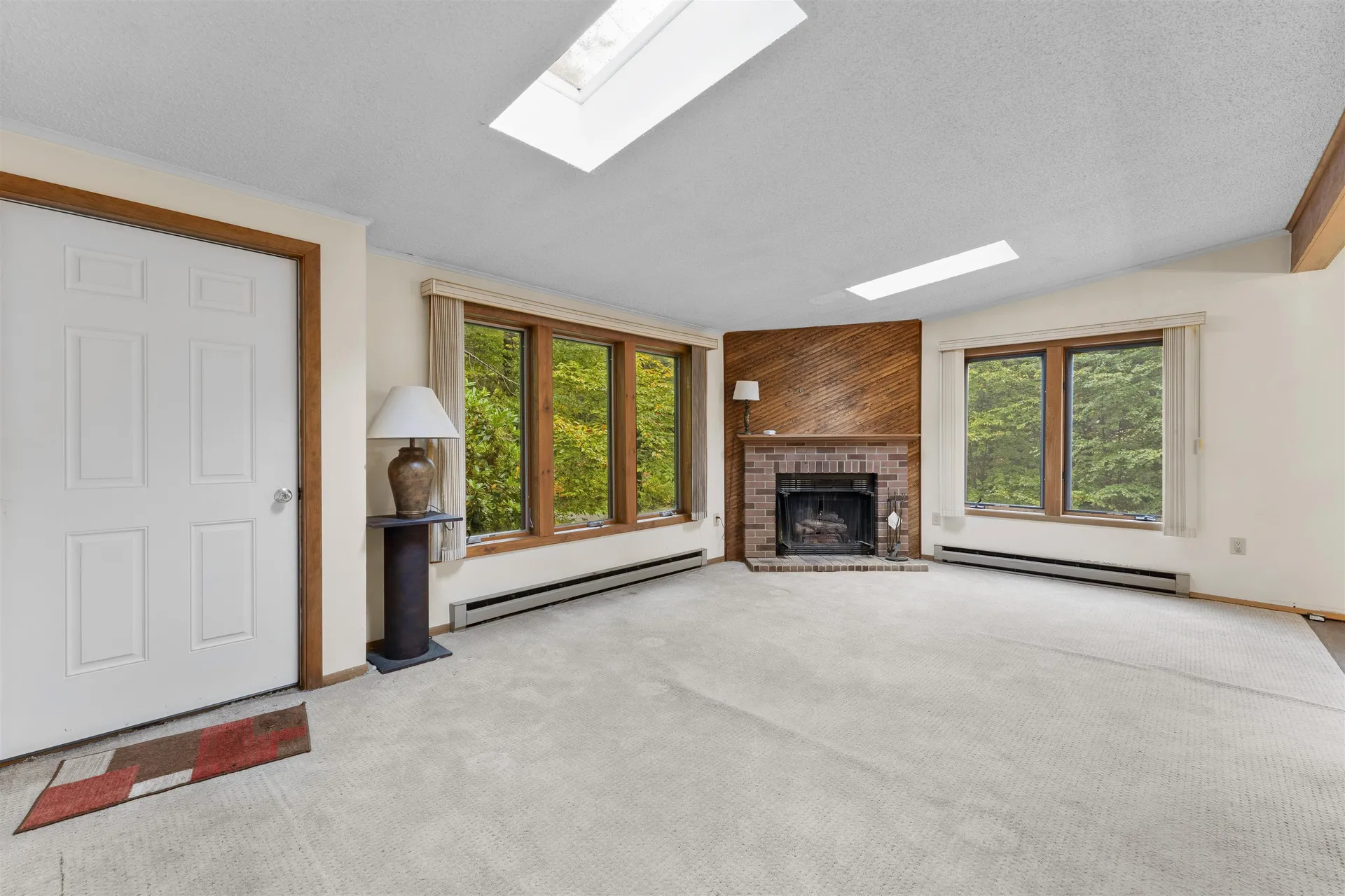 123 Oak Hill Road Wardsboro VT 05360