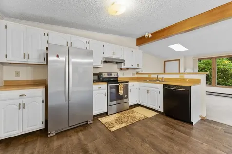 123 Oak Hill Road Wardsboro VT 05360